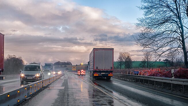 traffic-3141926_1280